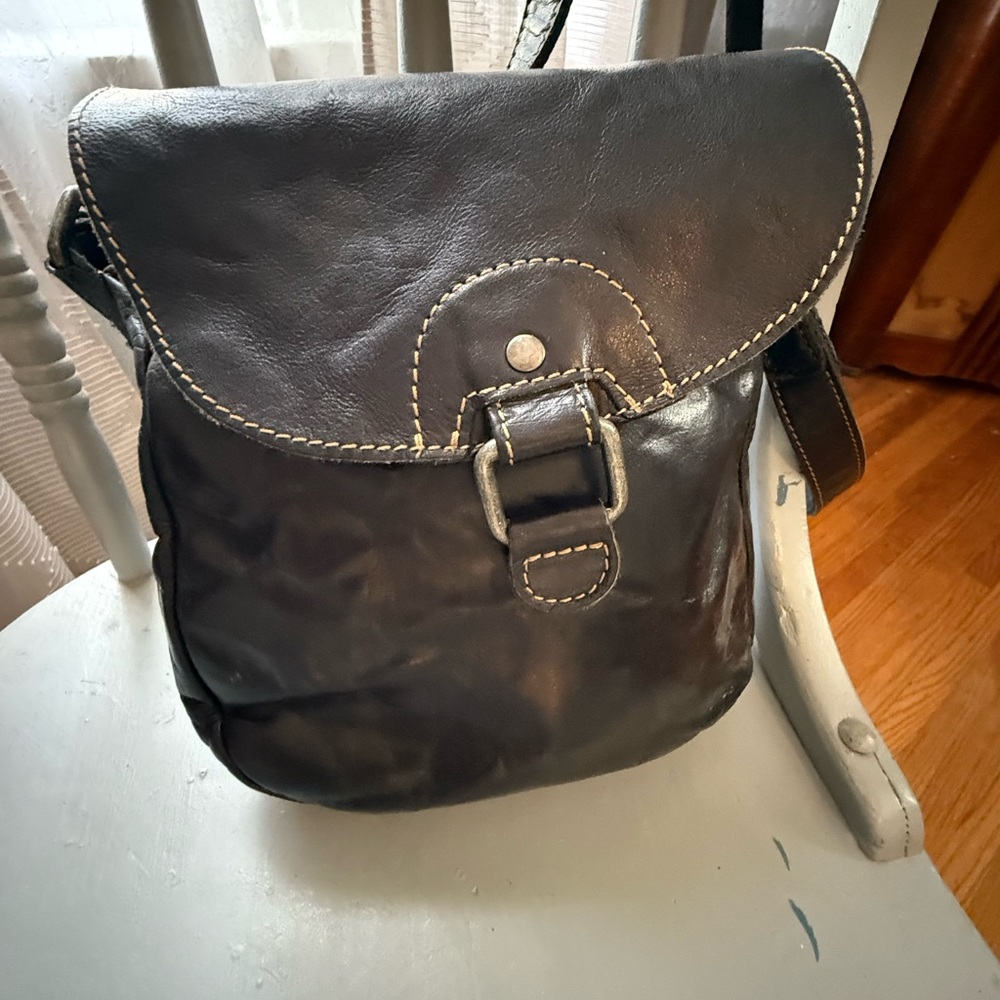 Stylish Black Leather Crossbody Bag